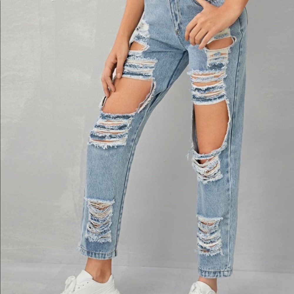 Ripped jeans - Picture 3 of 3